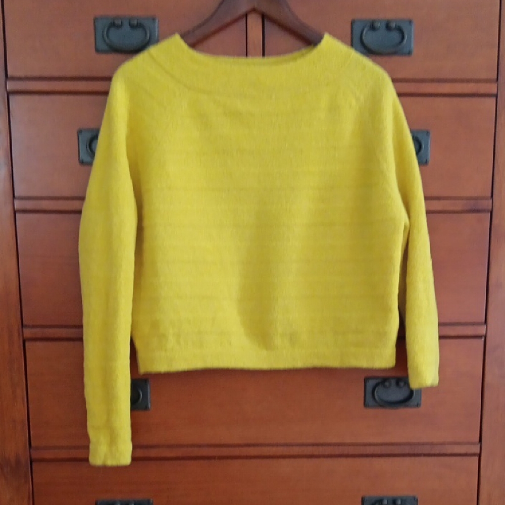 Vince.Merino Wool Blend Sweater.